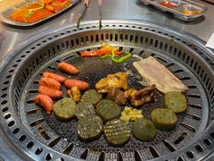 -马路牙子烧烤音乐酒馆(望京店)