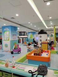 -孩子王童乐园(唐山万达广场店)