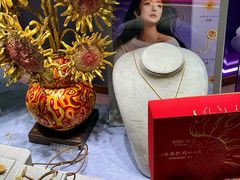 -杭州滨江宝龙城
