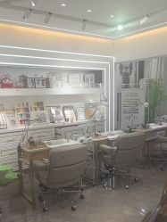 -U+nail优加专业美甲美睫