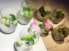 -茶是一枝花泡茶店