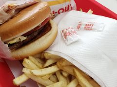 -In-N-Out Burger(LAX)
