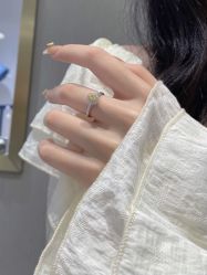 -Zbird钻石小鸟·钻戒婚戒定制高端珠宝私人定制中心