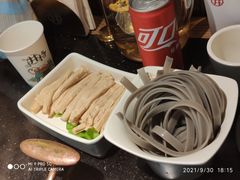-井格重庆火锅(西直门凯德Mall店)