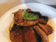 薄荷叶拌牛肉-多味居(剪子巷店)