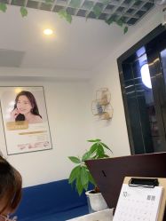 -凡碧诗毛孔收细