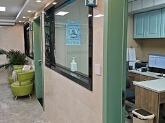 -半岛宠物医院24小时·内窥镜·牙科·碎石中心(府城大道店)