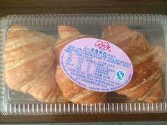 -红宝石·鲜奶小方·海派西点房(丰庄店)