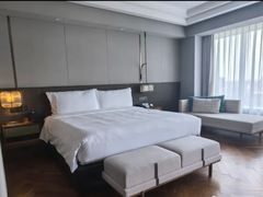 -上海虹桥祥源希尔顿酒店