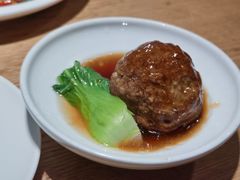 红烧狮子头-芳芳私房菜·精做淮扬菜(承德路店)