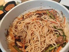 鸡丝凉米线-云海肴云南菜(浦江欢乐颂店)