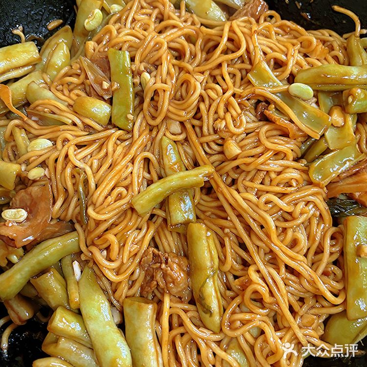 今晚的豆角焖面太香啦！
