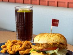 -必胜客(航洋国际店)