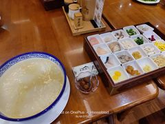 -香麒园·过桥米线·南湖雅宴