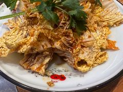 -山河屯铁锅炖·非遗东北菜(南山店)