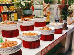 -新艺自助美食城(中山路店)
