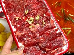 -毛辣果·贵州红酸汤牛肉火锅(西单店)