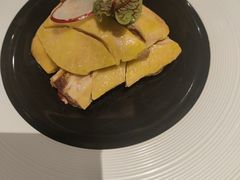 -醉辉皇上海之巅(上海中心大厦店)