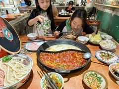 -周小明火锅(黑金冠社区店)