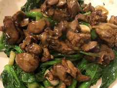 鸡杂炒芥兰-紫金食坊(江南西路店)
