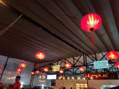-Lanterns Vietnamese Restaurant
