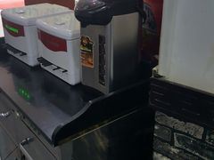 -牛一嘴·兰州牛肉面·大盘鸡(财富中心店)