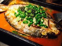 -夯鱼烤鱼·尔滨地标美食(国展店)