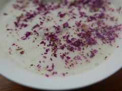 玫瑰椰奶杏仁霜-吴家馄饨