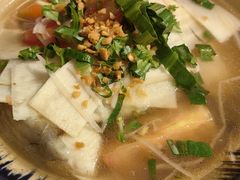 -Cuc Gach Quan Restaurant
