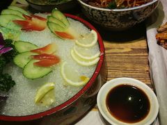 -胡桃里音乐餐厅(陶溪川店)(川湘赣菜·世界百大酒庄直供红酒·音乐表演)