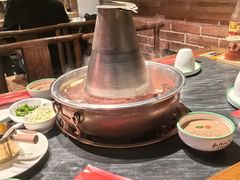 -南门四季铜锅涮肉(左家庄店)