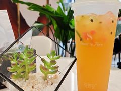 -春丽小马(济南恒隆广场店)