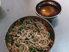 -正宗杨记普洱酸醋米线(总店)