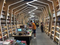 -覔书店(壹方城店)