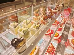 -华荣西饼(列东店)