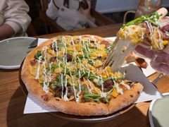 -Dragon Pizza•圆脸龙披萨·牛排餐厅