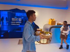 -Blue Concept Cafe&Farm·關於藍