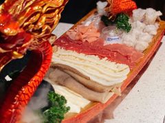 -大龙燚·旷野鲜火锅(广州首店)