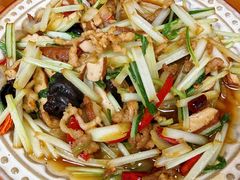水芹炒肉丝-高淳老街土菜馆(迎薰门店)