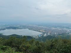 -达蓬山旅游度假区