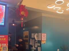 -荒岛实景沉浸密室(江汉路1店)