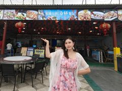 -潘先生平价海鲜城(神州半岛店)