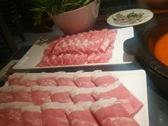 -周周有辣火锅馆(玖耀里店)