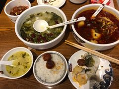 -渝是乎川渝小炒(新世界百货望京店)