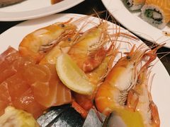 -松山湖凯悦酒店·Café自助餐厅·周末火舞秀表演