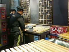 大堂-寻味唐派·牛奶手撕面包(府前街店)