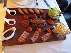 -火车头法国西餐厅