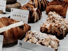 -光作面包Voila Lumiere(中山店)