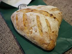 蓝莓三角芝士-Juicy Bakery(大学路店)