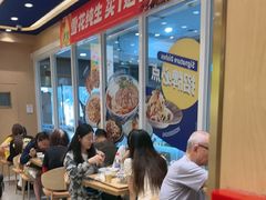 -西部马华清真兰州牛肉面·烧烤夜市(三里河店)